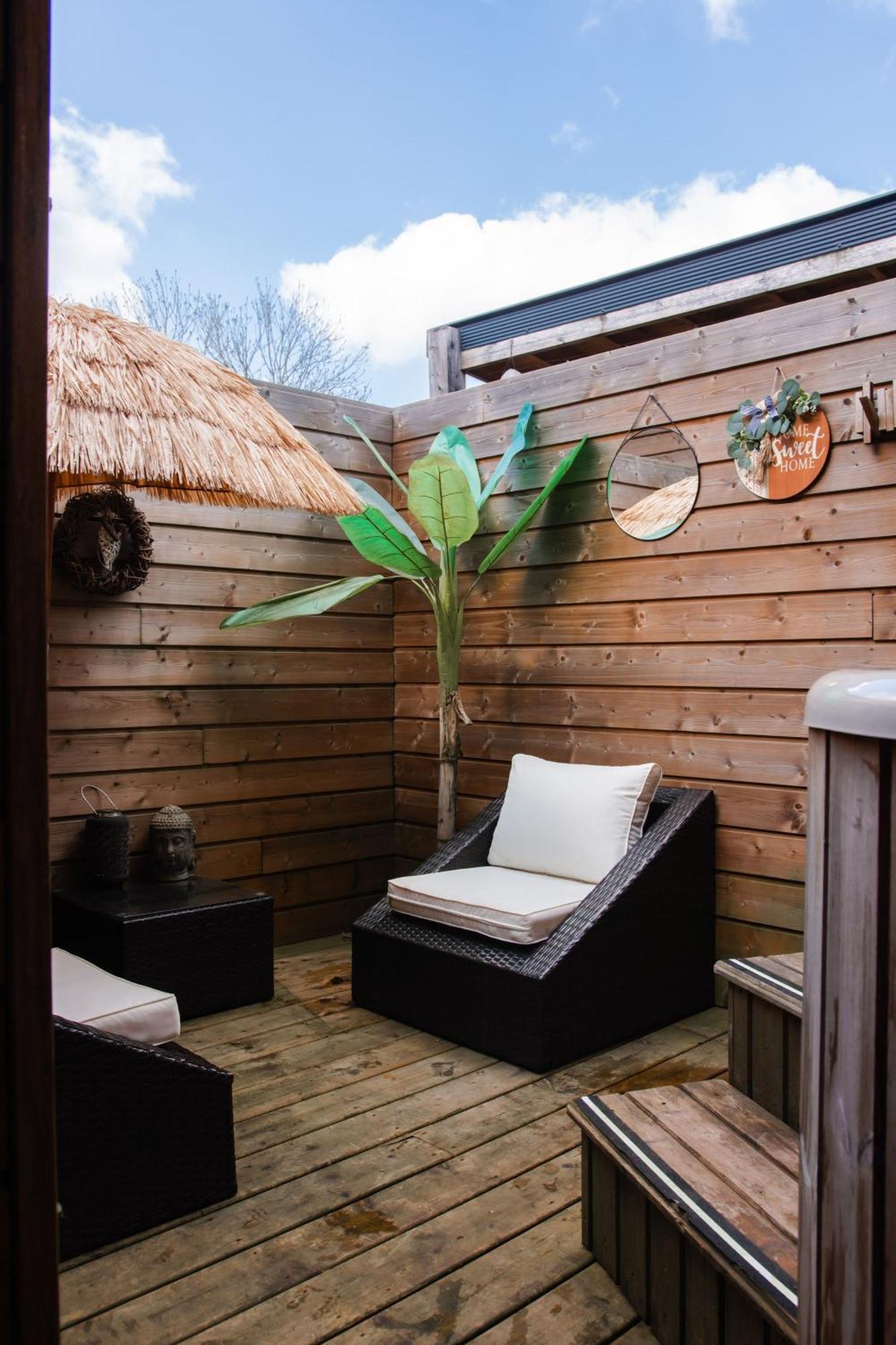 Maison d'hôte Les Notes Endormie Suite Le Refuge Walcourt Exterior foto